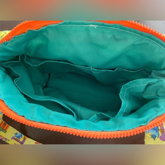 Colorful Bird & Flower Handmade Purse Whimsical Quilted Cotton - Picture 8 of 11